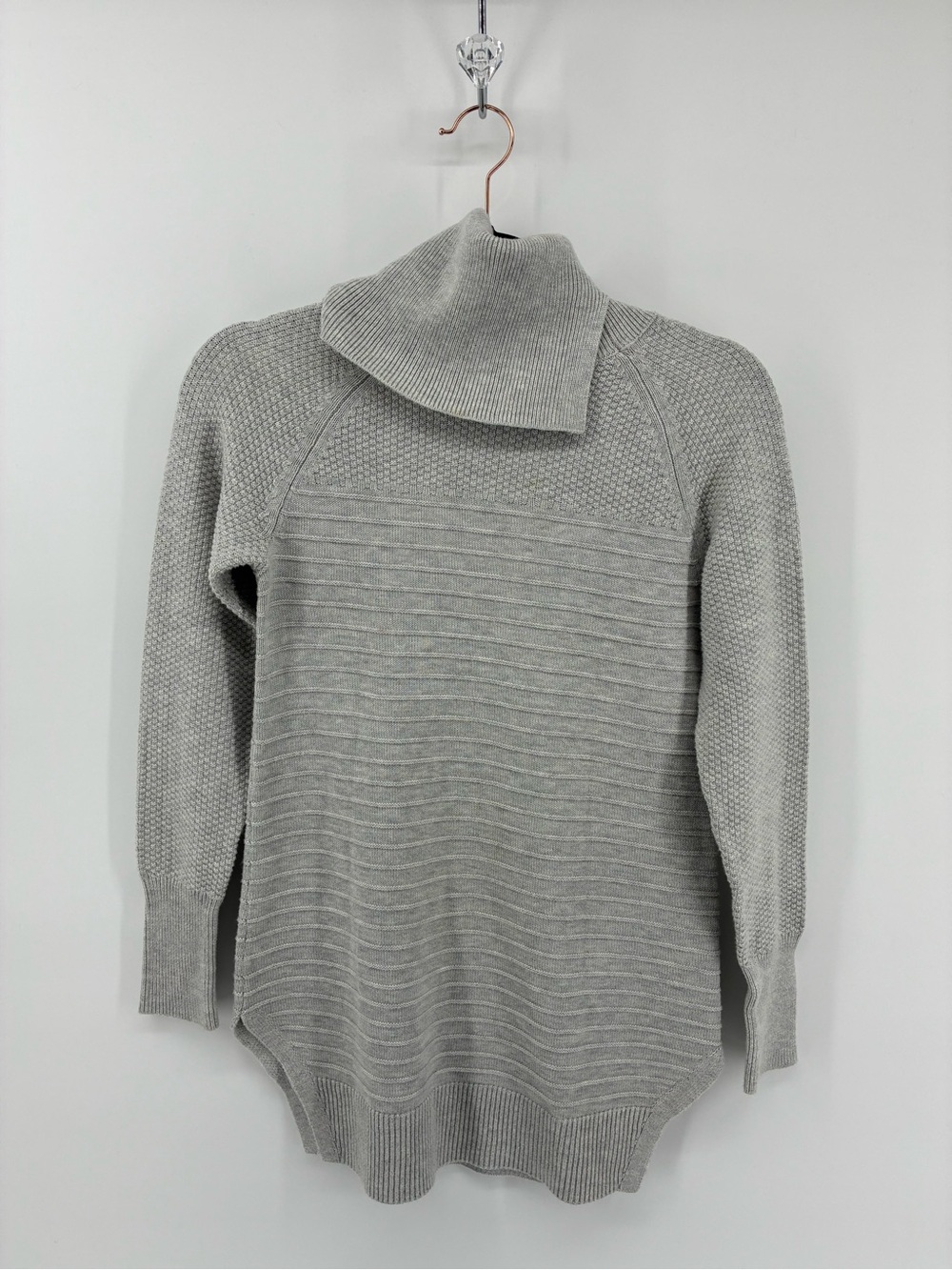 RW&CO. Light Gray 5% Wool Blend Ribbed Turtleneck Sweater